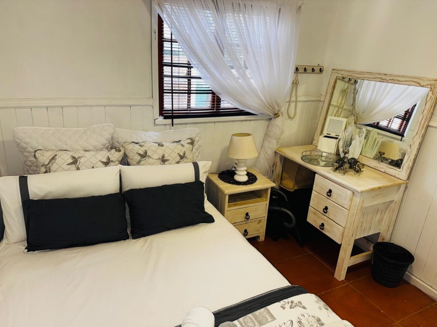 3 Bedroom Property for Sale in Wavecrest Eastern Cape